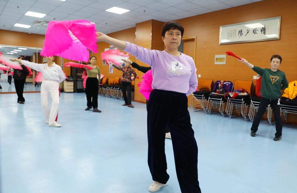 by体育平台健康不“宅”冬冬季运动小贴士来了(图1)