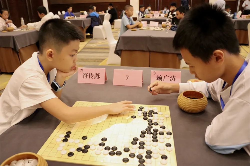 by体育app海南昌江发布五一假期活动预告：摘芒果玩赛事海边撒欢……(图12)